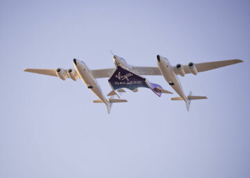 Virgin Galactic gør rumfly klar til første kommercielle flyvning på torsdag