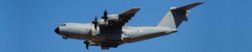 Airbus prezintă un avion de transport A-400M pentru concursul de avioane de transport mediu al IAF