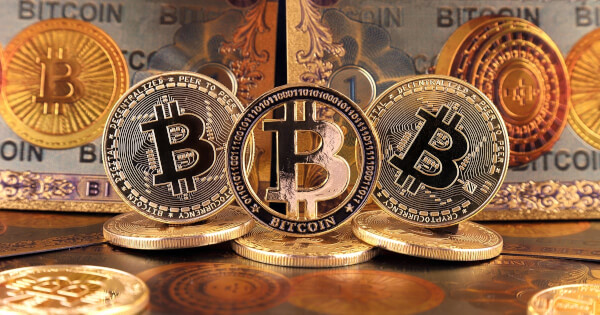 Bitcoin Retreats to Around $30k: Decoding the Technical Indicators and Regulatory Factors