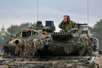 Fransız ve Alman savunma şefleri yeni nesil tank projesini sarstı