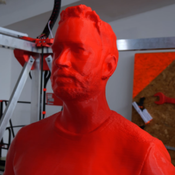 Giant 3D Printer Can Print Life-Sized Human Statues