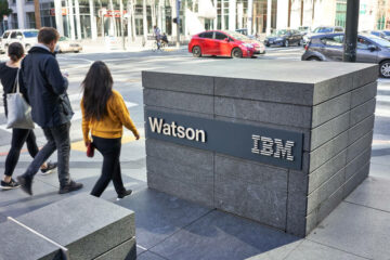 IBM umieszcza chipy Watsona w przypadku sztucznej inteligencji, gdy rozpoczyna się wojna cenowa