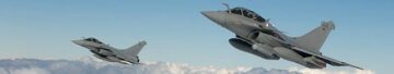 Após o acordo, a Marinha francesa fornecerá sua própria aeronave Rafale Marine à Marinha indiana para treinamento