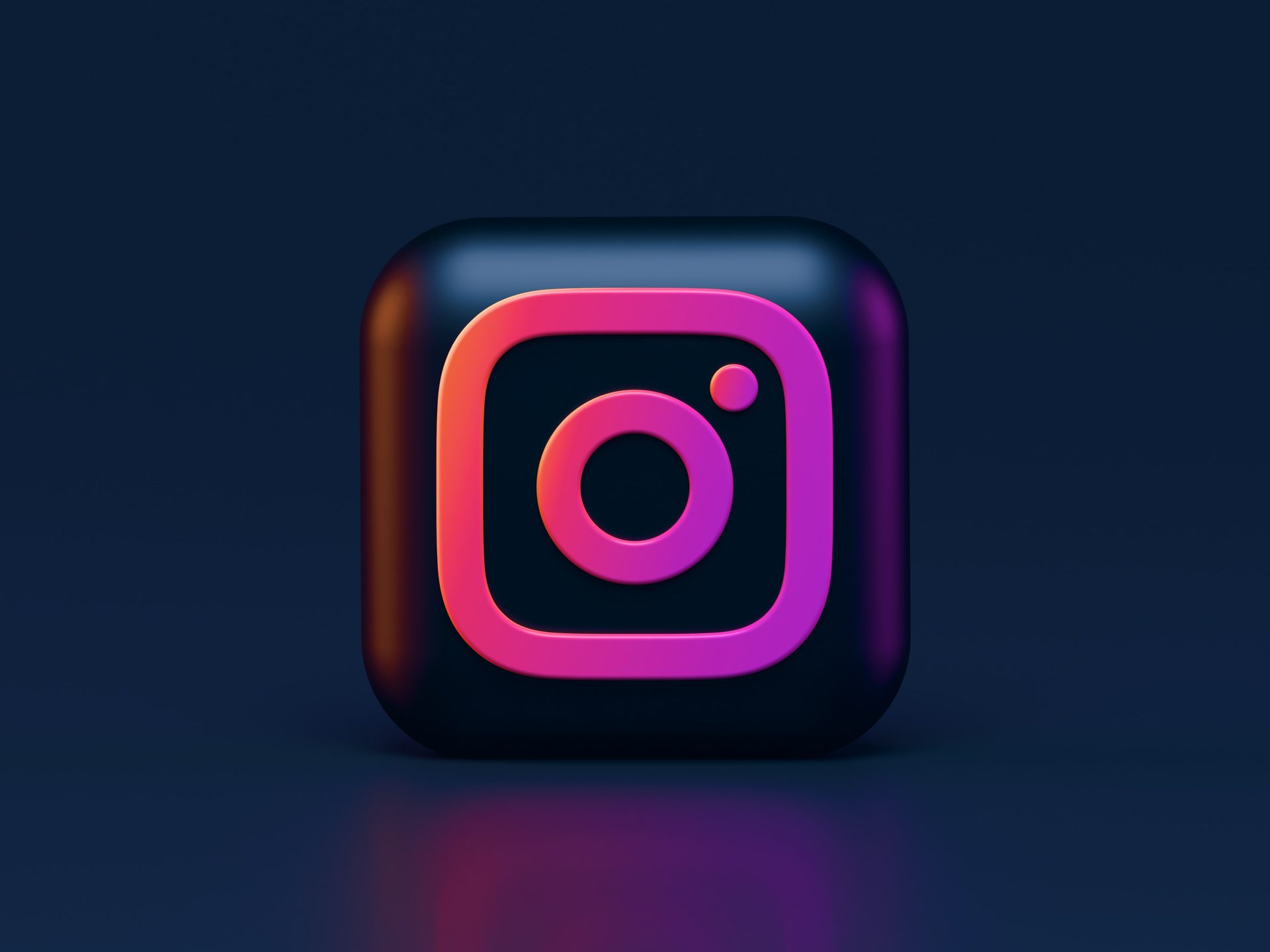 Is Instagram not working? Learn how to fix Instagram not working issues and common Instagram error. Plus, there are alternatives to try right now!