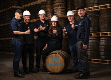 Nhà sản xuất rượu whisky Scotch cung cấp công nghệ cắt giảm carbon 'mã nguồn mở' | môi trường