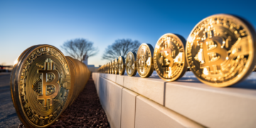 A aprovação da SEC de ETF Bitcoin mais arriscado atrai críticas da escala de cinza