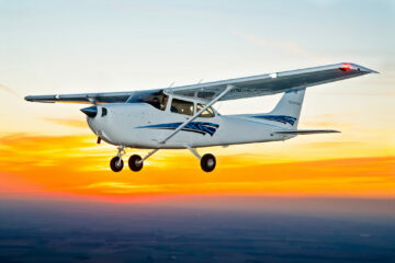 Textron Aviation оголошує про замовлення 40 літаків Cessna Skyhawk для підготовки пілотів для льотної школи ATP