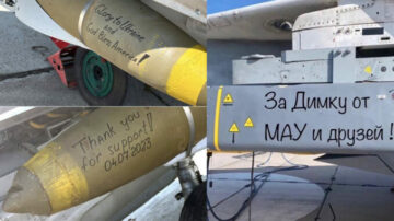 Drsne bombe JDAM-ER, ki jih dobavljajo ZDA, so se prvič pojavile na ukrajinskih letalih