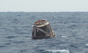L'USCG a approuvé un programme pilote de récupération en mer d'équipements de lancement spatial par des navires autonomes