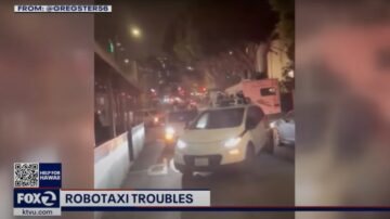 10 辆困惑的 Cruise 机器人出租车在旧金山造成自动交通拥堵 - Autoblog