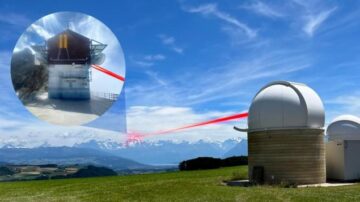 Eksperiment z alpsko prilagodljivo optiko utira pot satelitskim povezavam terabitov na sekundo – Physics World