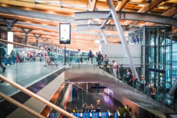 Avinor relata aumento de 15% nas viagens de verão nos aeroportos noruegueses