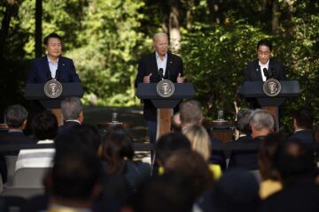 ביידן מתווך בהתחייבויות הגנה חדשות בין יפן ודרום קוריאה