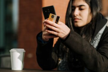 चार्जफ्लो ने स्वचालित कार्ड विवाद प्रौद्योगिकी - फिनोवेट के लिए $11 मिलियन जुटाए