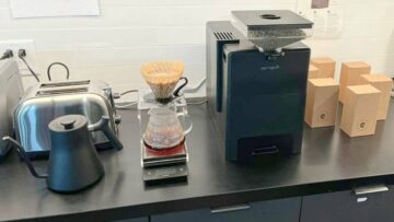 A CoffeeTech startup ansā Roasting 9 millió dollár finanszírozást gyűjtött mikropörkölőjének kereskedelmi forgalomba hozatalára Észak-Amerikában