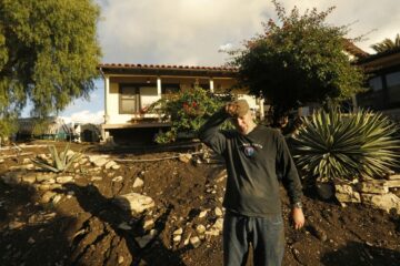Incêndios, deslizamentos de terra, aumento do nível do mar: o que leva os californianos a permanecer em áreas propensas a desastres?