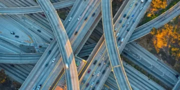 Sådan bygger du mere bæredygtig transportinfrastruktur - IBM Blog