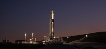 Canlı Yayın: SpaceX, West Coast'tan 15 Starlink uydusu fırlattı