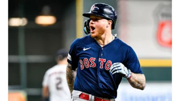 Red Sox Tie Series avec Astros après le quatrième match Slugfest