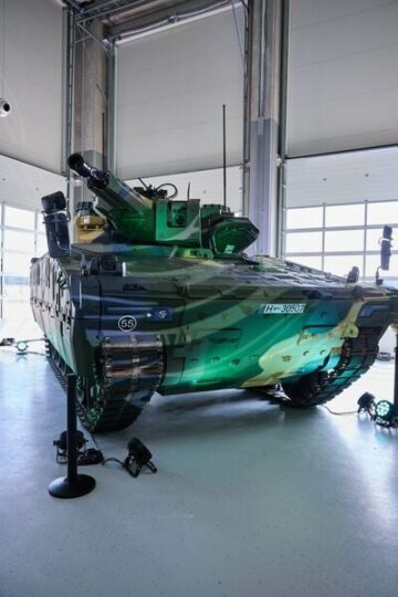 Rheinmetall opens Lynx IFV factory in Hungary