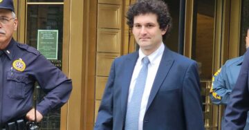 Az igazságügyi minisztérium szerint Sam Bankman-Fried továbbra is kampányfinanszírozással kapcsolatos vád alá kerül