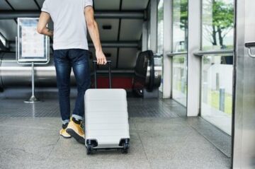 The Spanish Ministry of Consumption is proceeding against low-cost airlines on hand baggage charges
