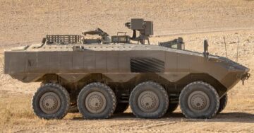 Torre não tripulada será instalada em novos veículos blindados israelenses a partir de 2024
