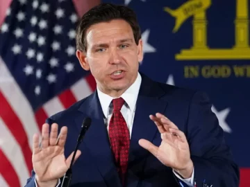 US Presidential Candidate Ron DeSantis to End Biden's 'War on Bitcoin' if Elected