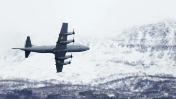 Аргентина покупает у Норвегии морской патрульный самолет P-3 Orion