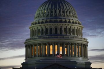 Capitol Hill'in işlevsizliği önemli savunma girişimlerini tehdit ediyor