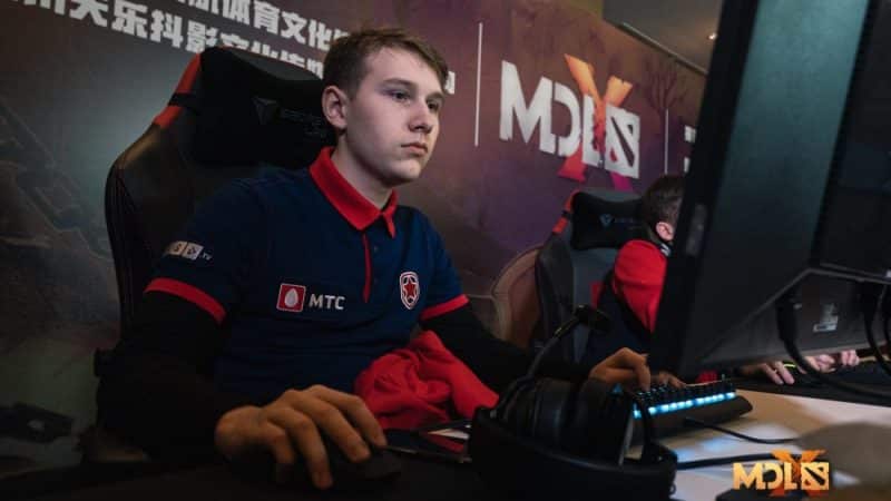 gpk competes in the MDL Chengdu qualifiers with Gambit Esports
