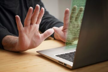 Los piratas informáticos engañan a Outlook para que muestre escaneos antivirus falsos