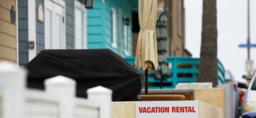 Airbnb-Gastgeber in L.A. verlangen höhere Tarife und kassieren hohe Auszahlungen, während die Stadt hart durchgreift