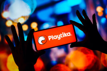 प्लेटिका $300 मिलियन तक के सौदे में इनप्ले लैब्स खरीद रहा है