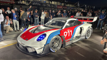 Porsche 911 GT3 R rennsport เผยโฉมเป็นรถแทร็กคาร์รุ่นลิมิเต็ดที่ปลอดกฎข้อบังคับ