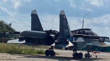 Su-34s Are Now Being Covered With Tires Too