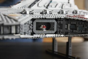 Lego Venator Attack Cruiser lander 4. oktober