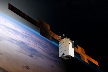 تتطلع قوة الفضاء الأمريكية إلى إقامة شراكات للاتصالات الفضائية التكتيكية