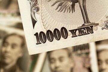 美元/日元从年初至今的峰值回落，在 147.00 左右小幅下跌