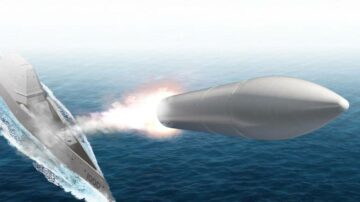 Az USS Zumwalt hiperszonikus rakéta fejlesztéseket kap a HII-n