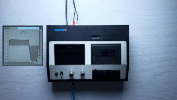 Puoi usare un vecchio registratore come pedale di distorsione