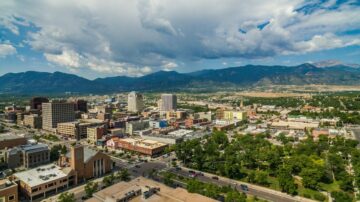17 محله محبوب کلرادو اسپرینگز: محل زندگی در کلرادو اسپرینگز در سال 2023