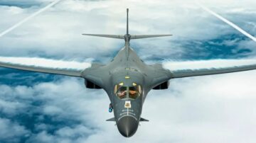 Yderligere A-10C'er ankommer til Mellemøsten, da B-1B Bomber Task Force udsender til Storbritannien