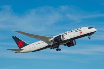 Air Canadas første fly fra Vancouver ankommer til Dubai og forbinder det vestlige Canada med Mellemøsten