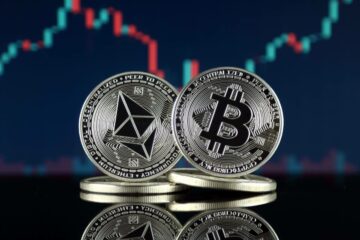 Bitcoin và Ethereum: Bitcoin đã tăng vọt lên trên 27000 USD