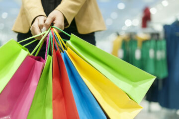 Si prevede che il Black Friday e il Santo Stefano saranno i giorni di shopping più impegnativi del Nord America