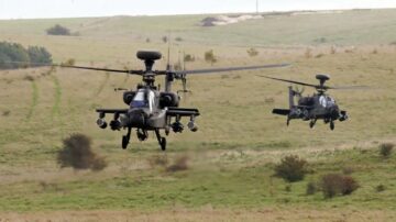 הצבא הבריטי AH-64E Apache הוכרז מוכן לשירות חזיתי