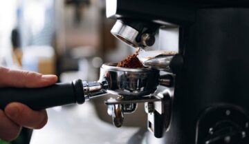 Fira den nationella kaffedagen hemma med en av dessa kaffe- eller espressobryggare