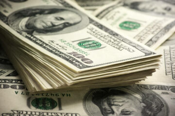 Indeks dolarja: Dolar je zabeležil novo najvišjo vrednost pri 106.84