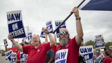 GM делает новое встречное предложение UAW в переговорах о забастовке - Autoblog